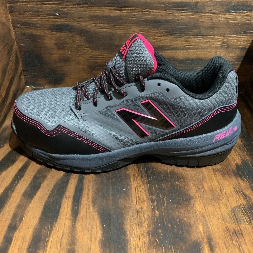 New Balance 589‎ Industrial Composite Toe Shoe Women 7.5B Pink Gray ASTM Safety